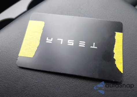 2022 Tesla Model Y Performance Dual Motor All-Wheel Drive from USA, damaged, VIN 7SAYGDEF4NF521561